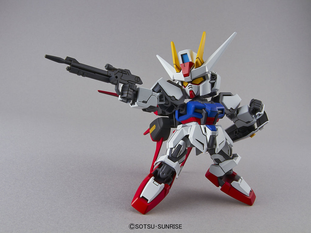 SD GUNDAM EX- STANDARD 002 AILE STRIKE GUNDAM1