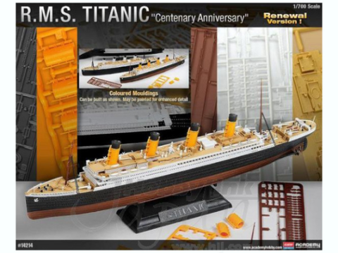 1/700 R.M.S. Titanic "Centenary Anniversary" MCP