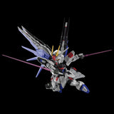 MASTER GRADE SD FREEDOM GUNDAM
