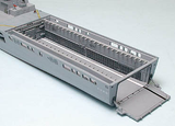 1/700 JMSDF DEFENSE SHIP LST-4002 SHIMOKITA W/VEHICLES